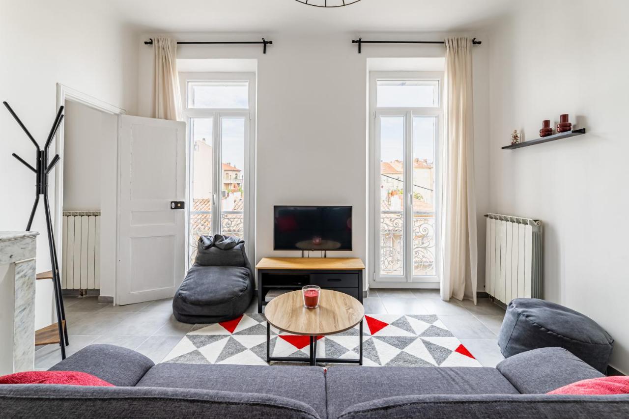 Apartment Toulon: Superbe Avec 2 Toulon