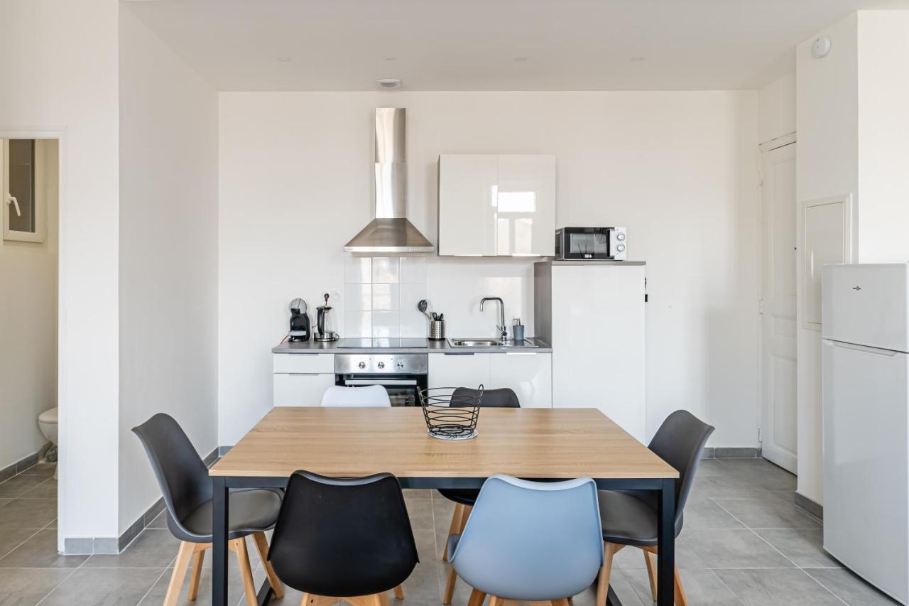 Apartment Toulon: Superbe Avec 2 Toulon